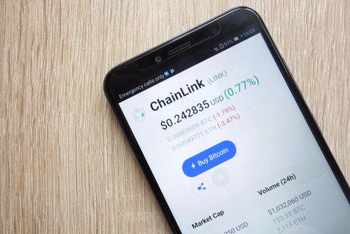  analyst chainlink undervalued currently link growth suggests 