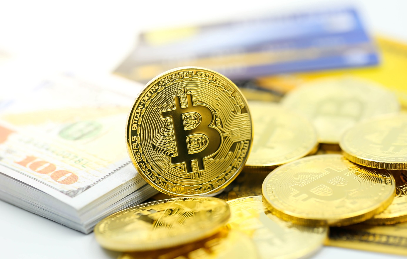  bitcoin continues pose risks major falls below 