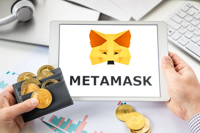  apple using pay metamask cryptocurrencies iphone users 