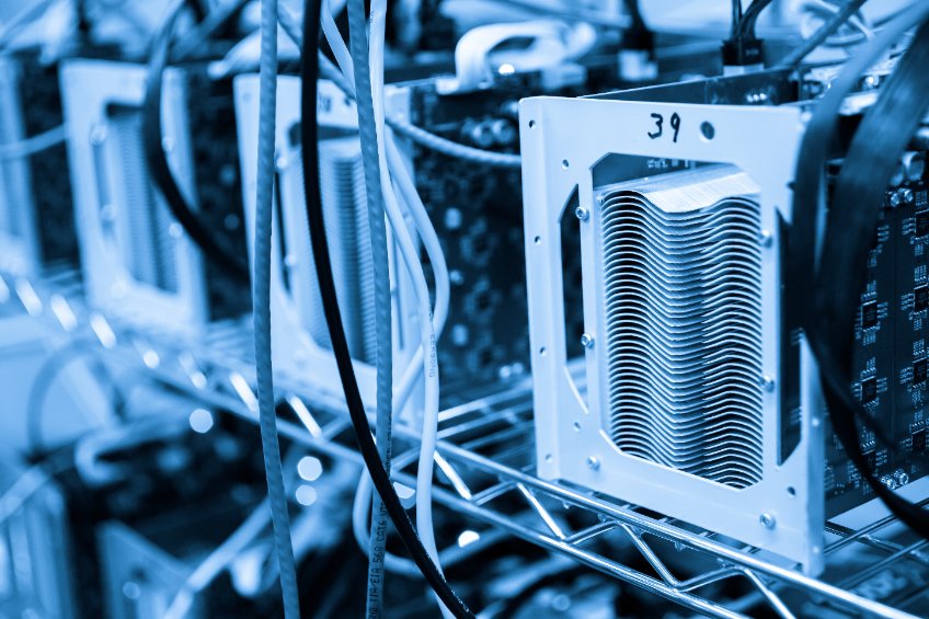 Icebreaker Finance launches $300 million fund for bitcoin miners