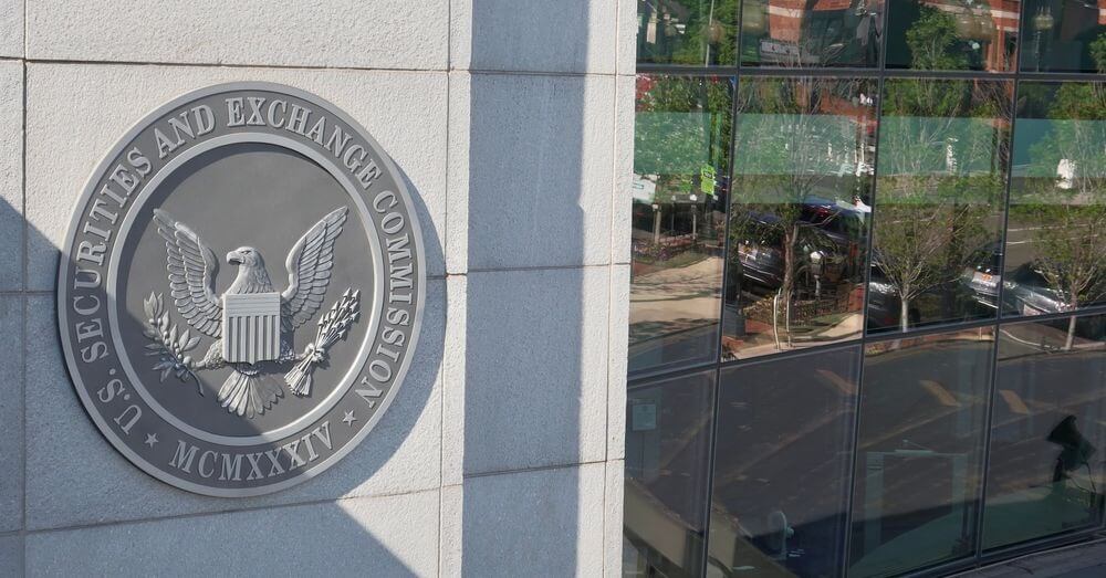 Image of SEC logo on building headquarters