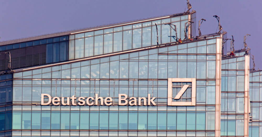 Foto van het hoofdkantoor van de Deutsche Bank in Beijing, China