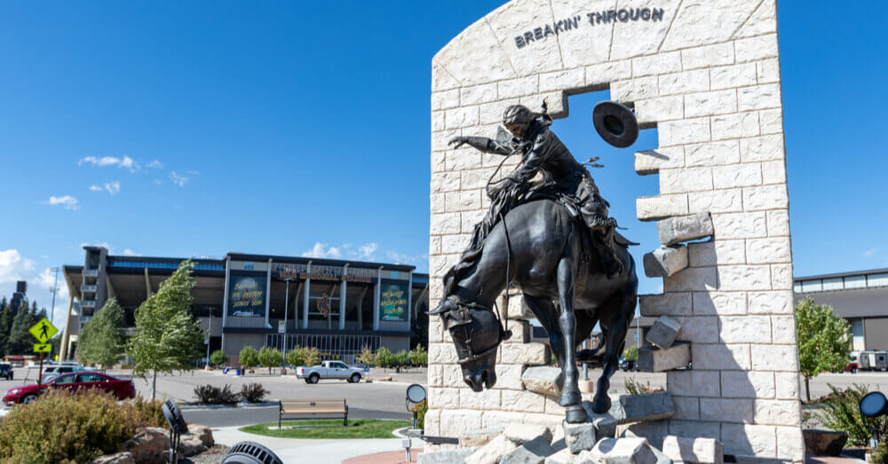 Een standbeeld bij de Universiteit van Wyoming