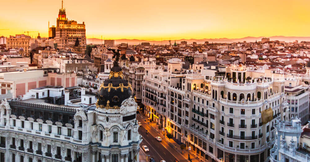 Een luchtfoto van Gran Via in Spanje