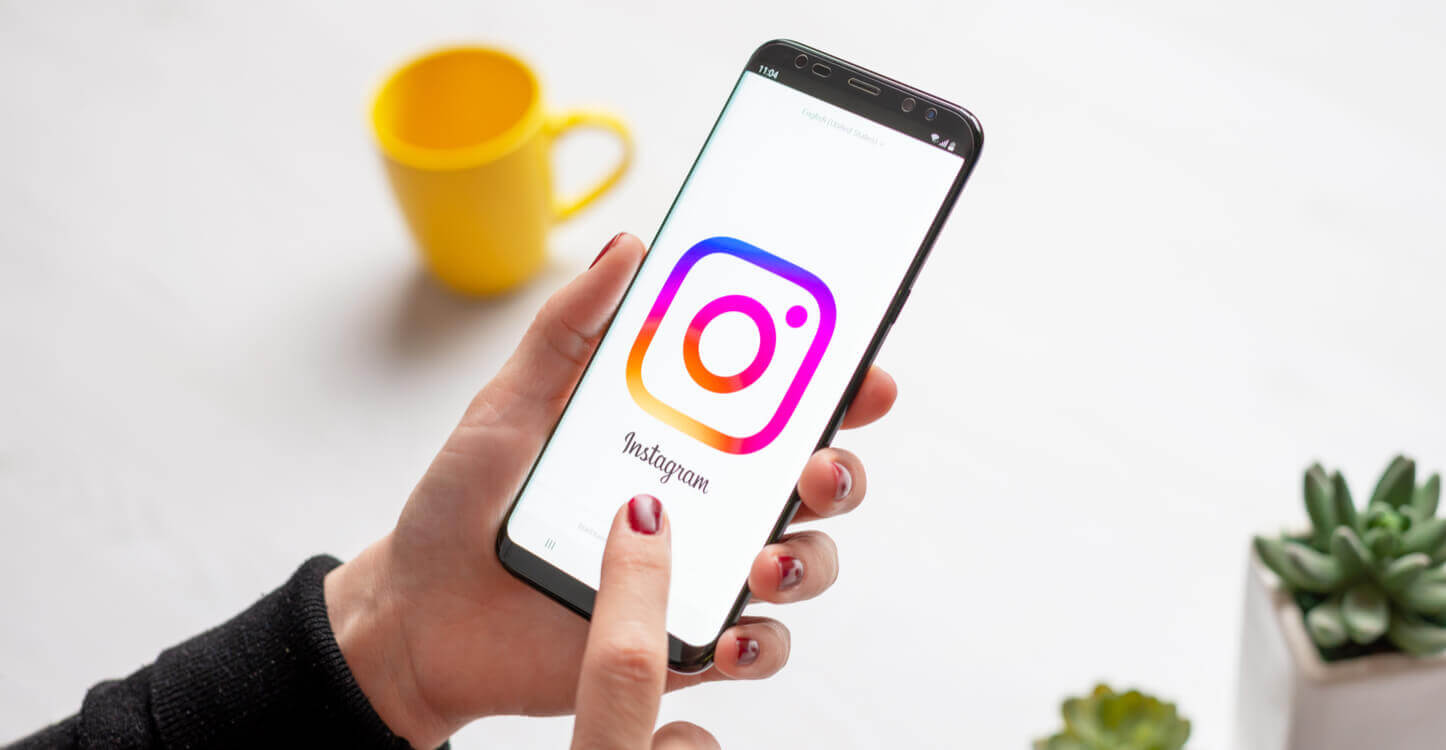 Foto van de Instagram app op een telefoonscherm