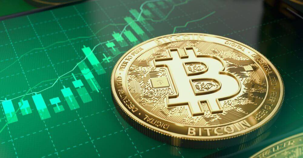 Bitcoin sur fond de marché vert