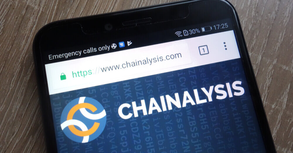 Site de Chainalysis affiché sur un téléphone portable