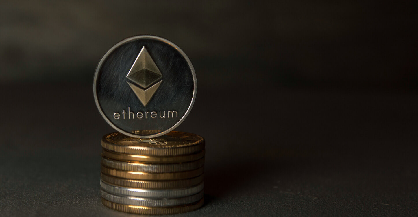 L'Ethereum est sur un graphique avec une flèche montante