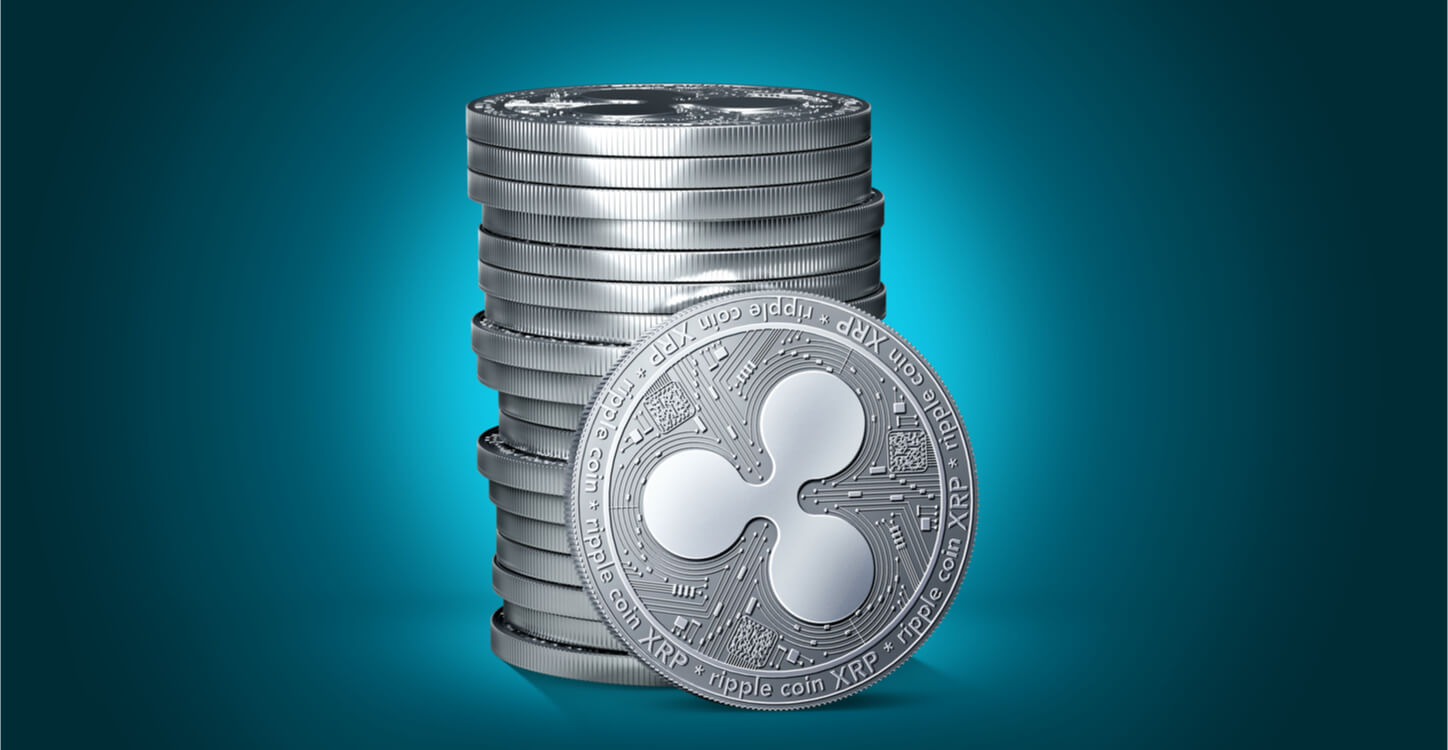 Ein Stapel silberner XRP Coins