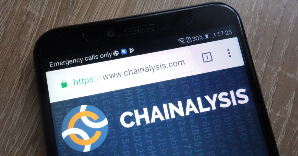 Ein Bild der Chainalysis-Website auf einem Smartphone-Bildschirm