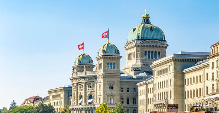 Bild des Schweizer Parlamentsgebäudes in Bern