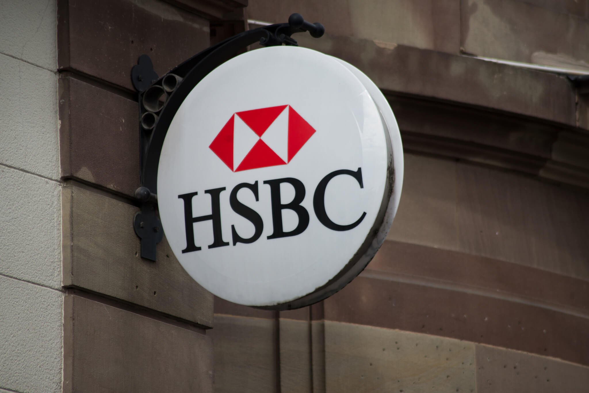 hsbc ready to take on cryptocurrency