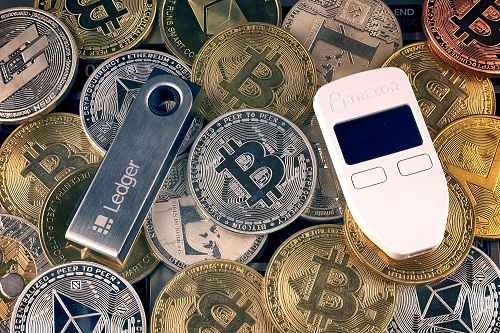 How to set up hardware wallets for securing your crypto assets