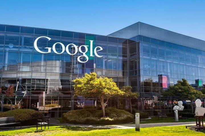 Google insegna Universita criptovalute
