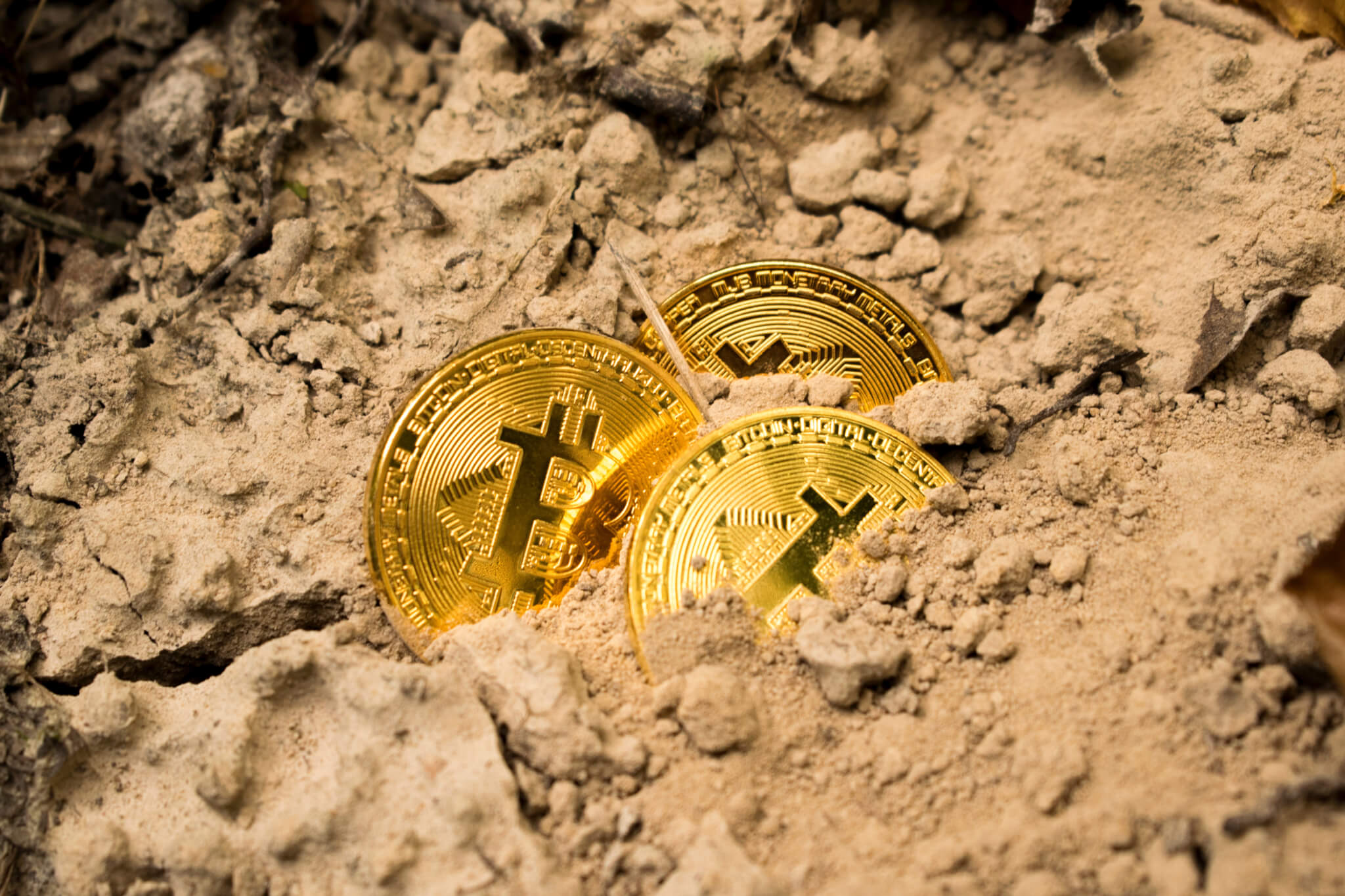 Bitcoin madenciliği hisseleri Pazartesi günü neden düştü?