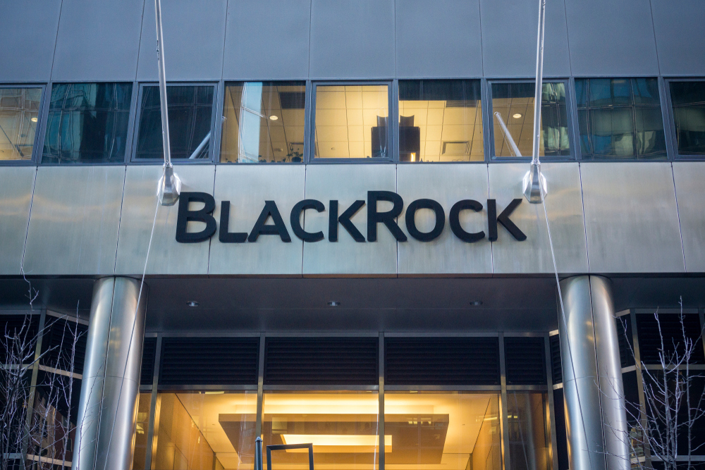 BlackRock’s spot Bitcoin ETF hits a new record trading volume: Will crypto trading volume soar higher?
